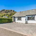 4 Bed In Oc-94705