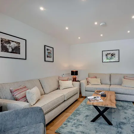 Vakantiehuis 2 Bed In 94705 *